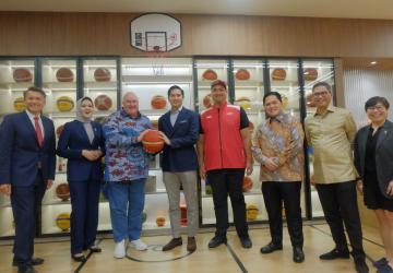 FIBA Percayakan 2 Piala Dunia Bola Basket Kelompok Umur Digelar di Indonesia